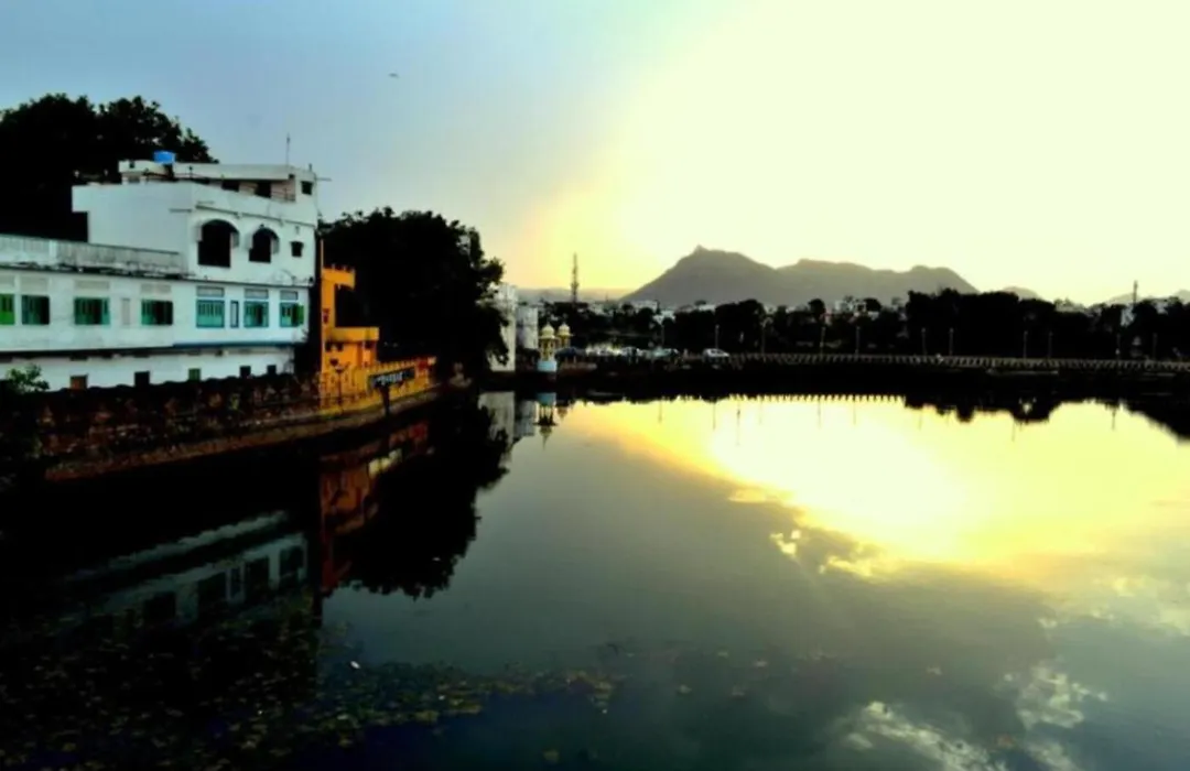 The Devi Villa Stays Udaipur-1